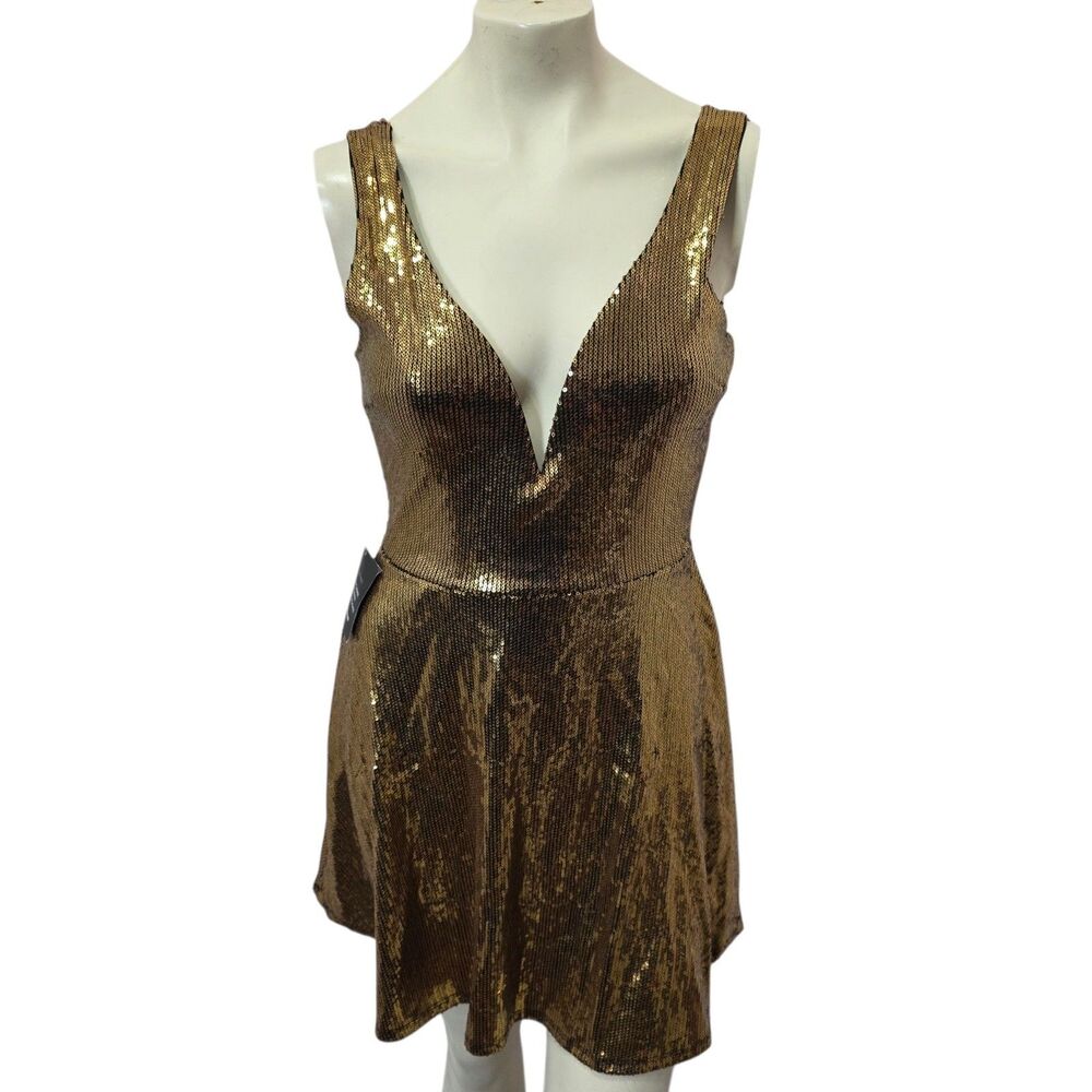 Charlotte Russe Gold Sequin Skater Dress‎ Plunge V Neck Party Cocktail M